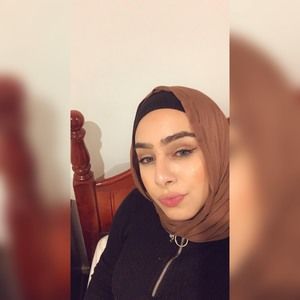 Meet your Posher, Kawthar